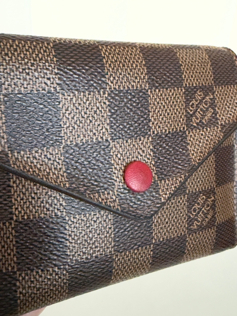 Louis Vuitton Victorine Wallet Damier Ebene Cerise Red RFID 2022 w Box Dust Bag - Picture 15 of 16